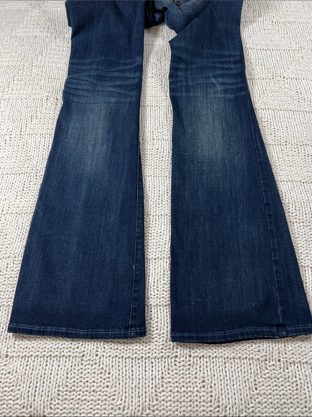 Express Stella Slim Flare Low-rise Regular Fit Jeans Size 0 - Picture 7 of 14